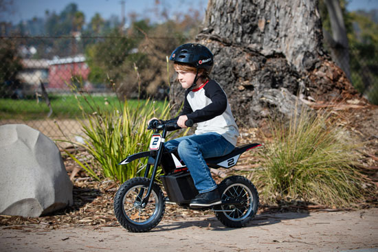 Kid Riding Razor Razor MX125 Electric Dirt Bike β Compact Off-Road Ride for Kids 5 ...